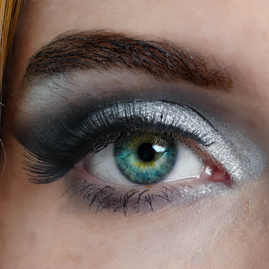 Silver Metallic Smokey Eye