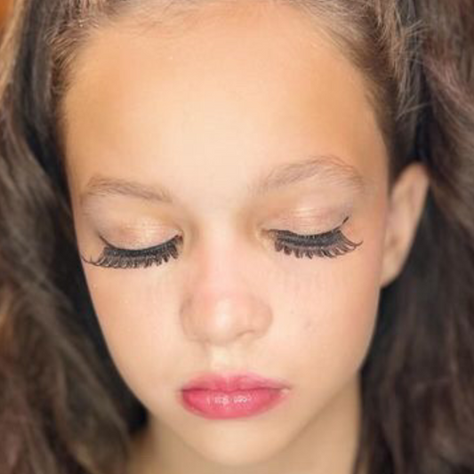 Doll Me Up Lashes